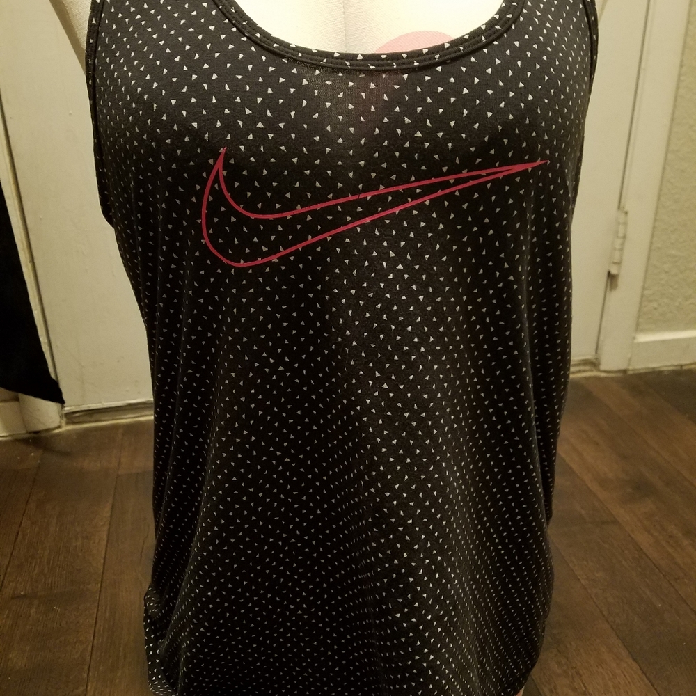 Small-Extra Large Tank Top Group - Picture 9 of 10